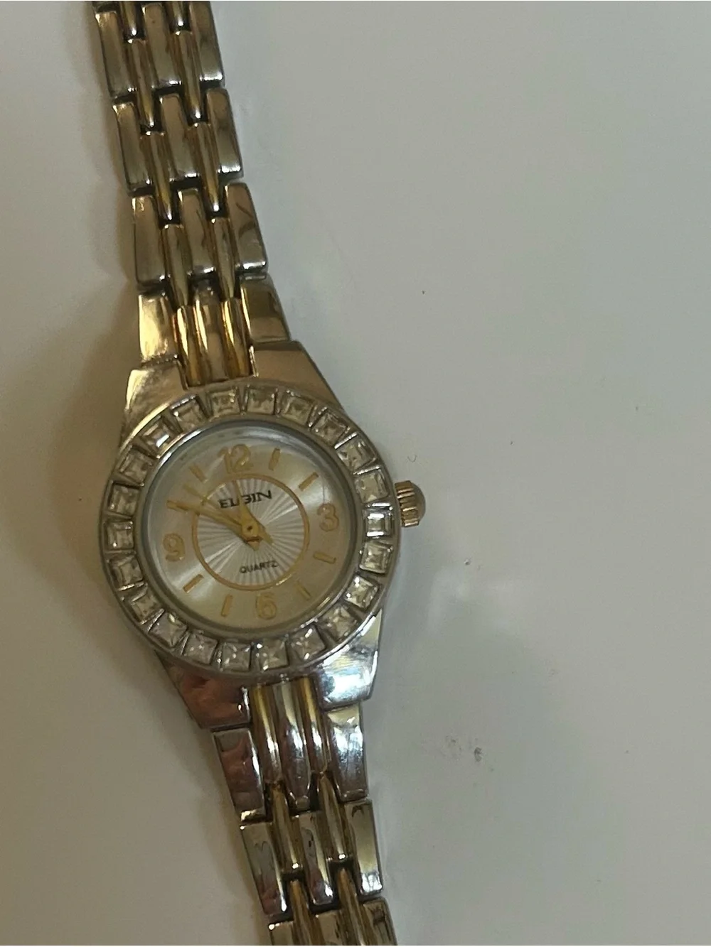 Elgin stylish gold